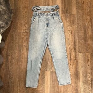 American Eagle Mom Jeans